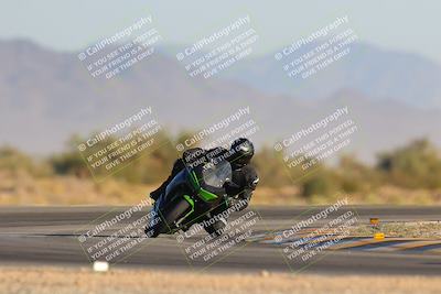 media/Dec-09-2023-SoCal Trackdays (Sat) [[76a8ac2686]]/Turn 15 Set 1 (230pm)/